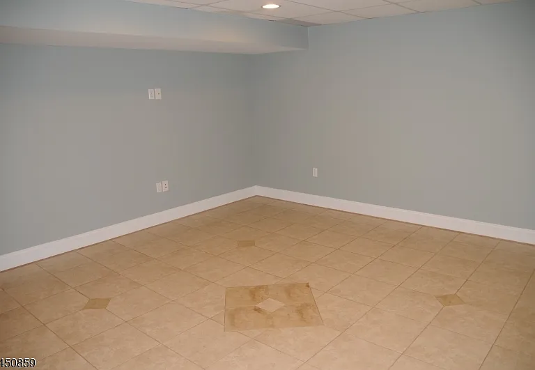 171 Autumn Ridge Rd — Photo 32