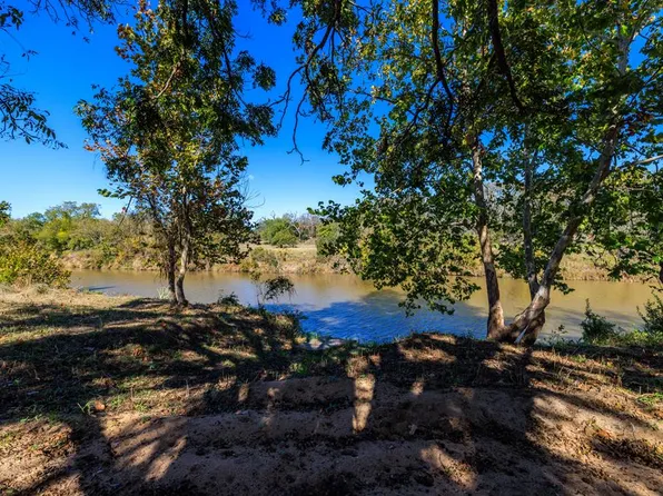 181 Ranch Rd #1, Fredericksburg, TX 78624