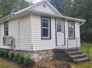 2 Rabie Rd, Averill Park, NY 12018