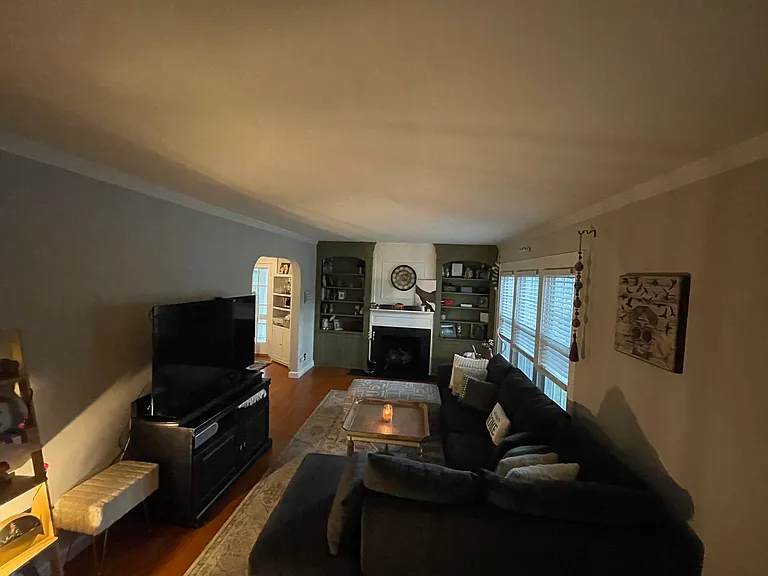 2648 3rd St — Photo 22