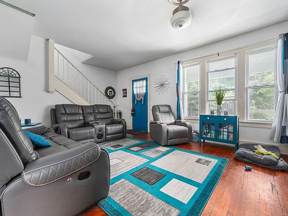 5th image of 755 Euclaire Ave