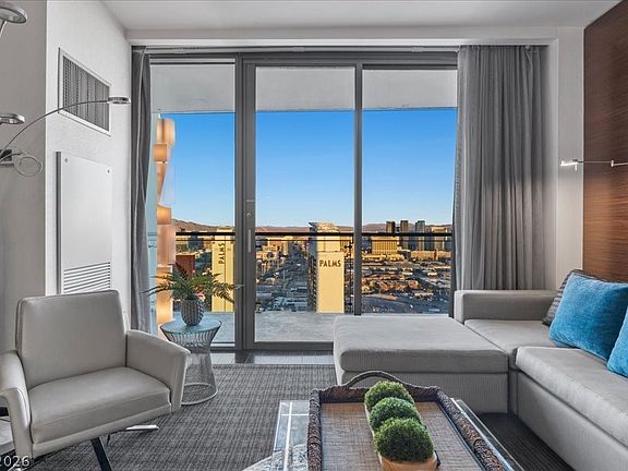 4th image of 4381 W Flamingo Rd #5118