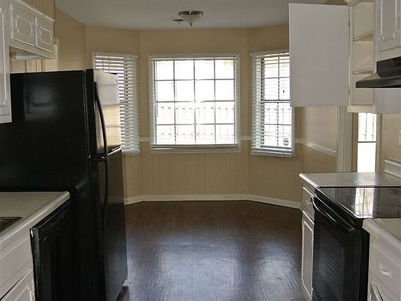3rd image of 5124 Steuben Dr