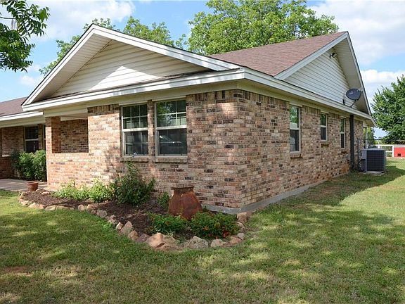 2nd image of 5812 County Road 605b
