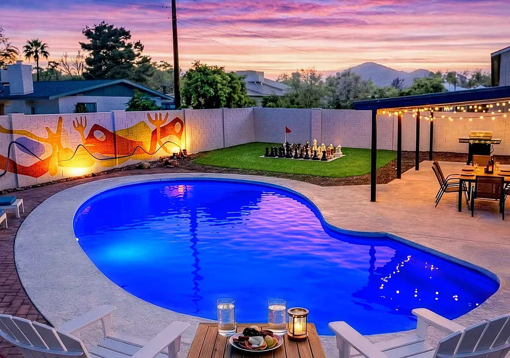 8619 E El Charro Ln — Photo 1