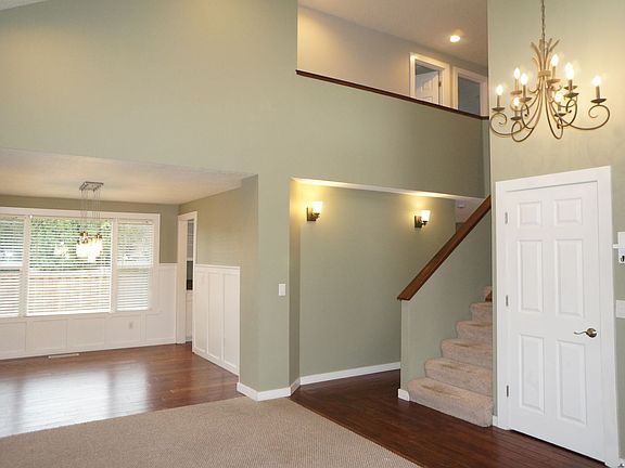 4th image of 10602 SW Windsor Pl