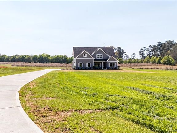 2nd image of 2650 Williamson Rd