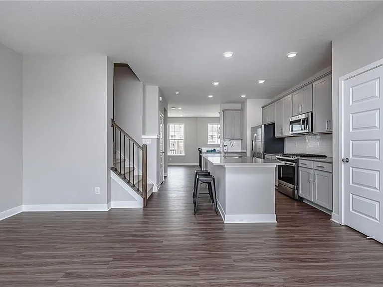 3511 Buckner Dr — Photo 6