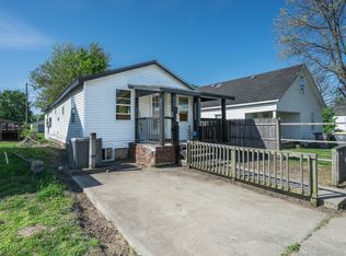 811 W Laurel St, Seymour, IN 47274