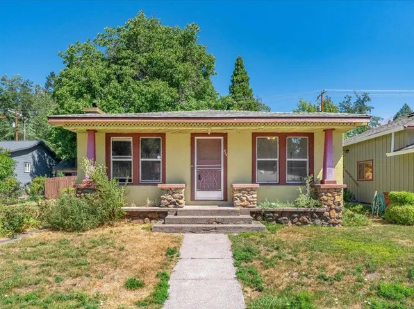 214 Old Mc Cloud Rd, Mount Shasta, CA 96067