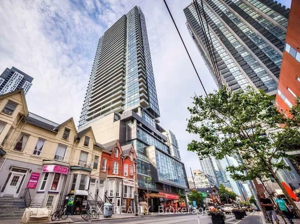 290 Adelaide St W #2503, Toronto, ON M5V 1N1