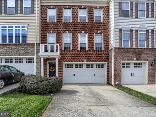 10 Indiana Cir, Lemoyne, PA 17043