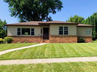 903 North Broadway, Fergus Falls, MN 56537