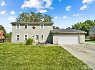 6775 Roberta Dr, Tipp City, OH 45371