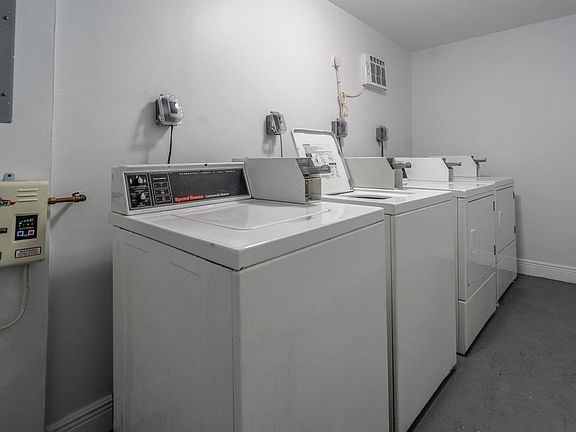 4th image of 460 NE 82nd Ter Unit 8-460-08