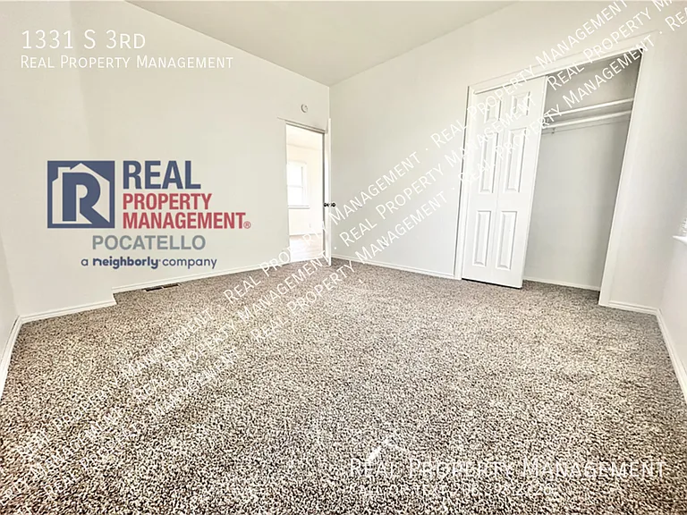 1331 S 3rd Ave — Photo 12