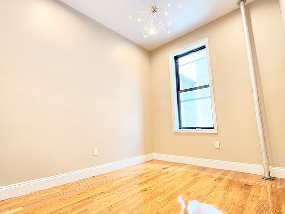 5th image of 320 Empire Blvd #5O