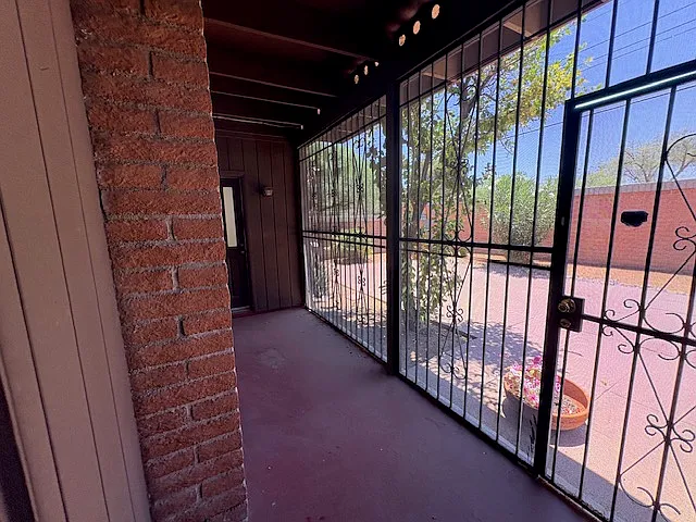Arizona Room