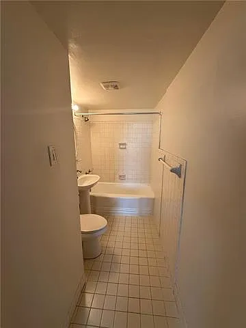 1205 Saint Charles Ave #716 — Photo 14