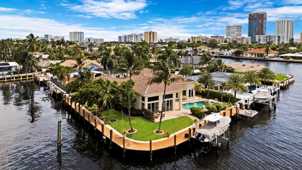 2761 SE 9TH Street, Pompano Beach