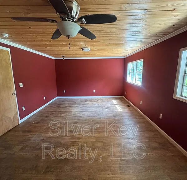 4878 Cottonport Rd — Photo 10
