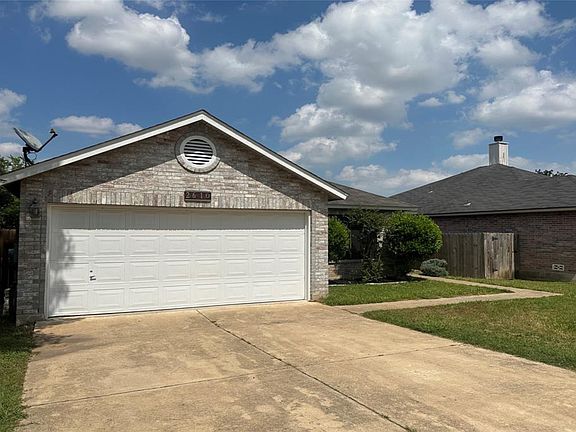 4th image of 2610 Byfield Dr