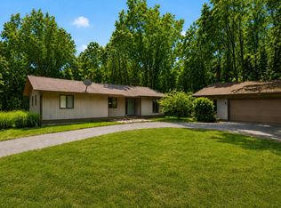 4736 Burton St SE, Kentwood, MI 49546