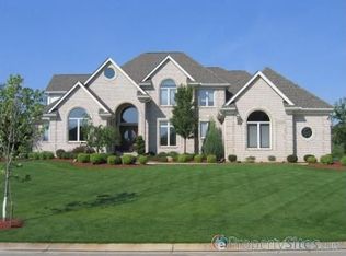 22264 Roberts, Novi, MI 48167