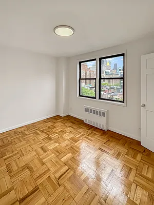 Rented by R New York | media 10