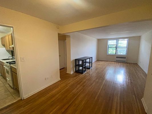 4th image of 78-40 162nd St #2B