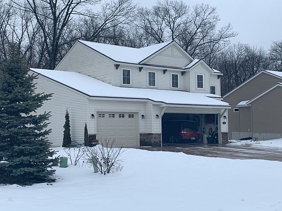 3rd image of 17098 Birchview Dr