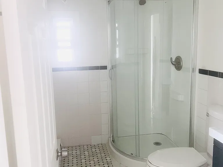 516 Market St — Photo 18