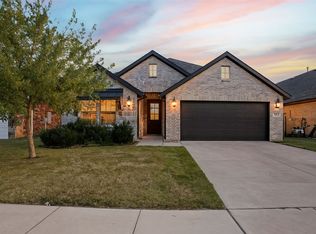 841 Mildren Ln, Fate, TX 75087