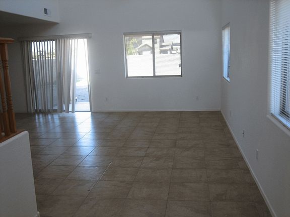 living room, 20 ft ceiling
