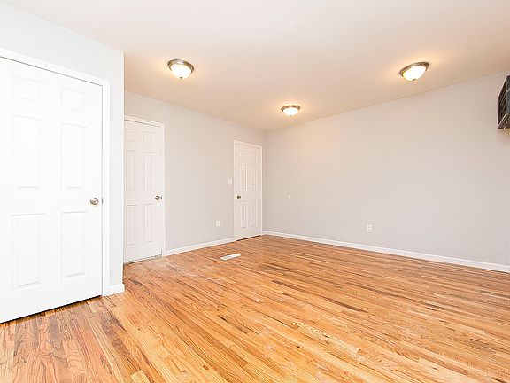 2nd image of 10433 88th Ave #A
