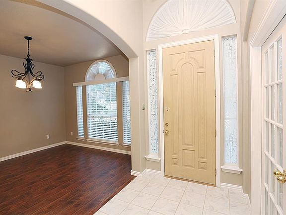 4th image of 1804 Arrow Wood Dr