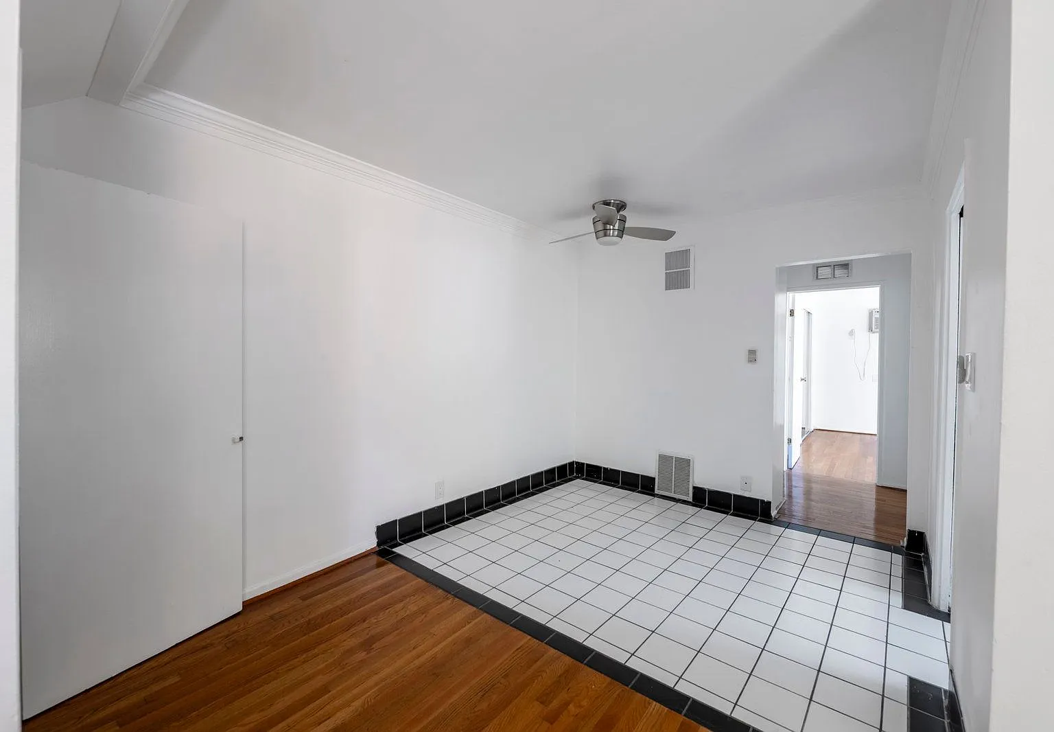 2 bed, 2.0 bath, 1000 sqft, $2,795 — Photo 3