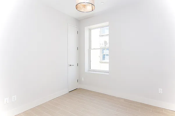 Rented by Bruma Realty LLC | media 22