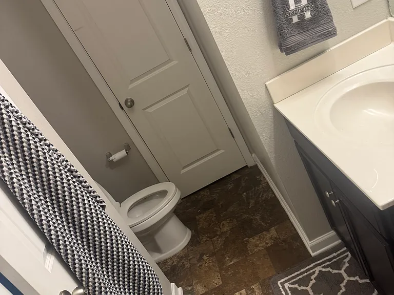 1481 Weatherend Dr — Photo 4