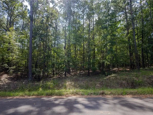 335 Starboard Trl, Sparta, GA 31087