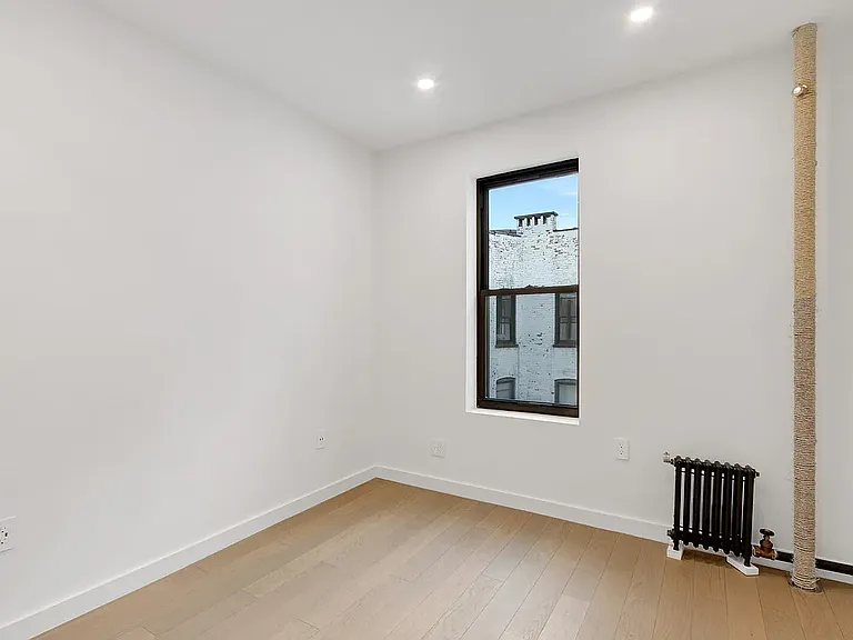 19 Wyckoff St #22 — Photo 9