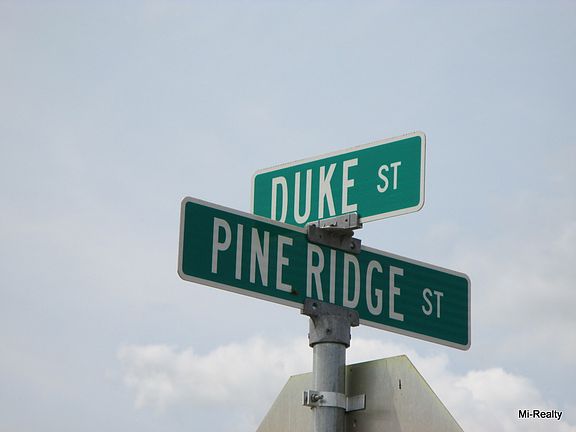 4th image of 903 Duke St