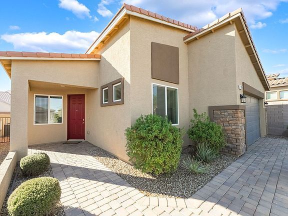 2nd image of 1299 El Solindo Ln