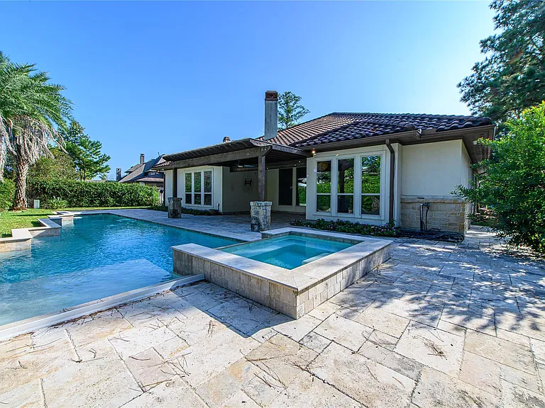 30 Freestone Stream Pl — Photo 6