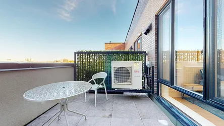 Rented by Bond New York