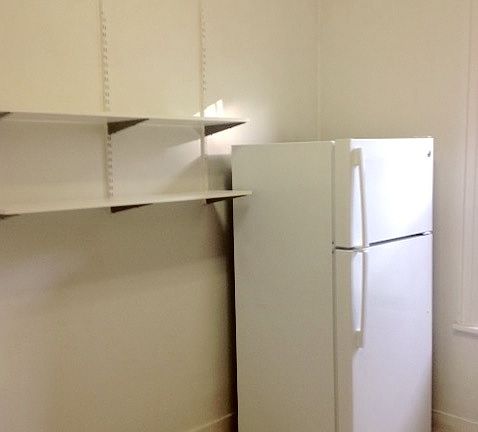 5th image of 3537 33rd St APT 3F
