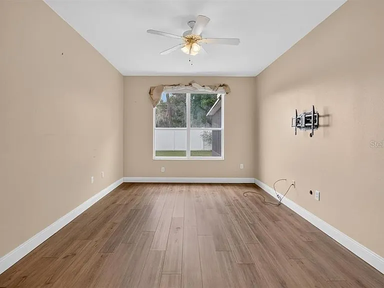 5605 Hawklake Rd — Photo 28