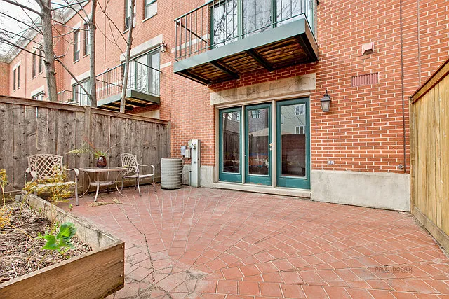 1411 W Harrison St — Photo 21