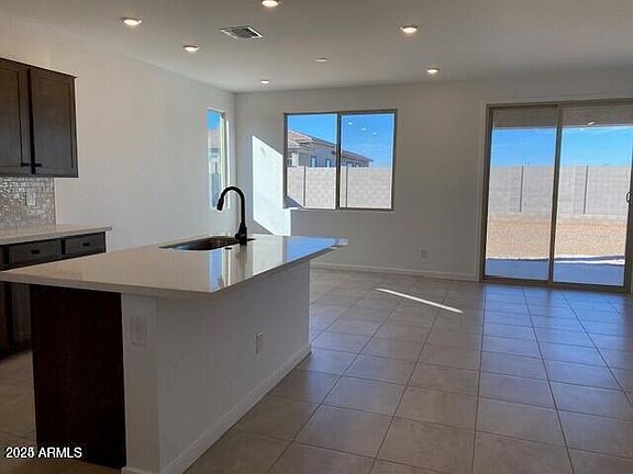 5th image of 15818 W HACKAMORE Drive