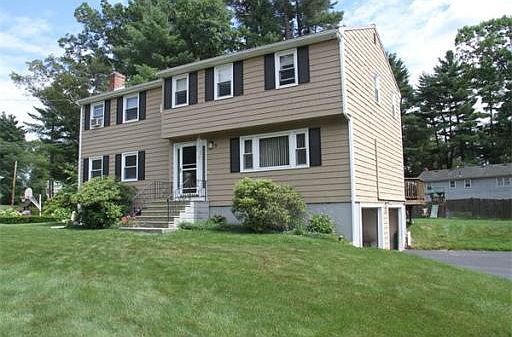 1st image of 3 Donny Dr